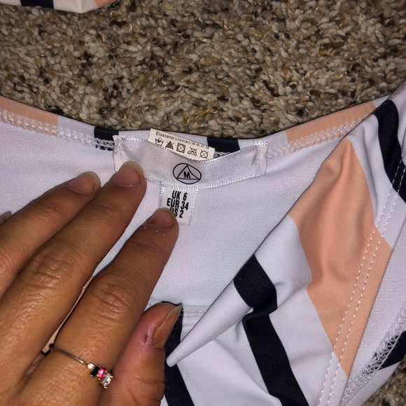 Missguided bikini! - Picture 2 of 3